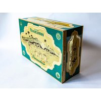 Vintage Tea Tin Box By Teekanne Pompadour - Yellow Green Harvest Scene Design, Medium Large German Vintage Metal Coffee Cookie Container Lid von tsiarde