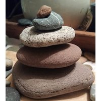 Große Hübsche Strand Stein Stapel 5 Natürliche Ocean Rocks Weihnachtsgeschenk Natur Zen Garten Skulptur Meditation Gedenkstätte Wohnkultur Frieden von tuesdaystulips