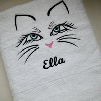 Weißes Handtuch Oder Duschtuch Katze Katzenkopf, Personalisiertes Badetuch, Strandtuch, Saunatuch, Geschenk Für Katzenliebhaber von tuetatue