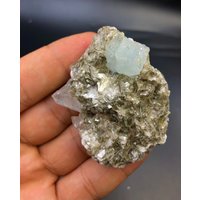 100% Natürliches Aquamarin Exemplar Echter Seltener Kristall Mit Musscovite Mica Premium Qualität Aus Nagar Gilgit-Baltistan Pakistan von turquoisecenter89