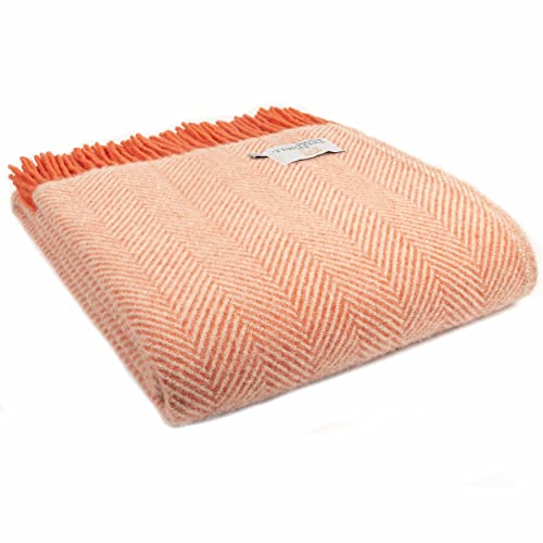 Tweedmill Textiles Überwurf aus 100 % reiner Schurwolle mit Fischgrätenmuster, Flamingo-Perlen, Altrosa von tweedmill