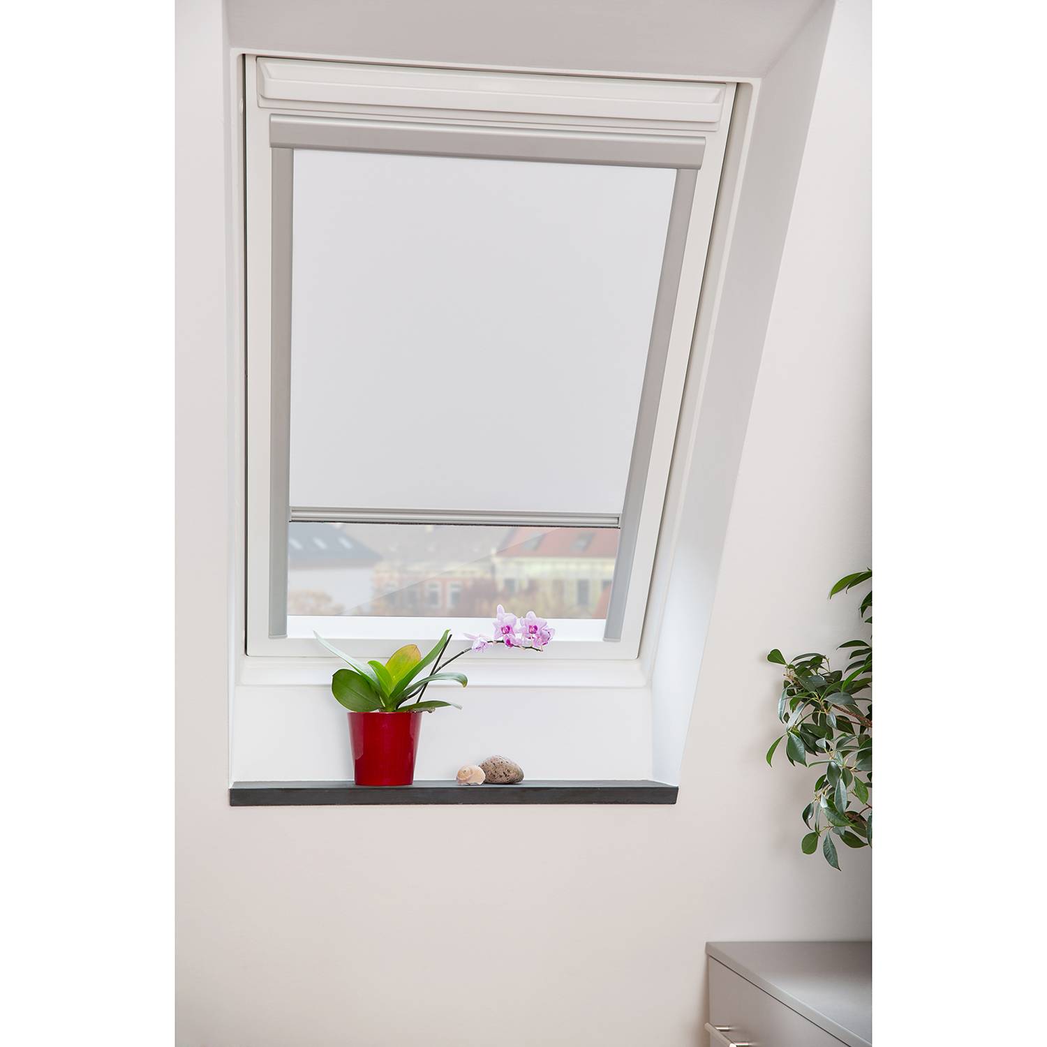 twentyfour Dachfensterrollo Skylight 36x57 cm (BxH) Weiß Webstoff von twentyfour