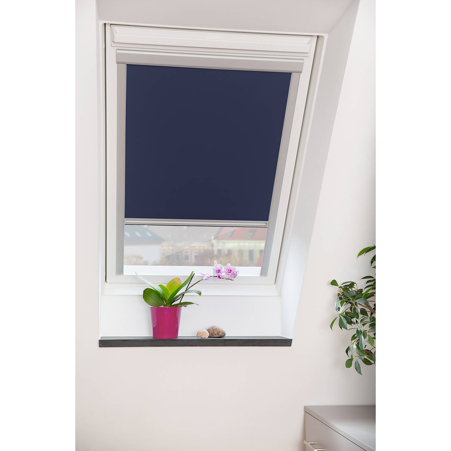 twentyfour Dachfensterrollo Skylight 36x77 cm (BxH) Blau Webstoff von twentyfour