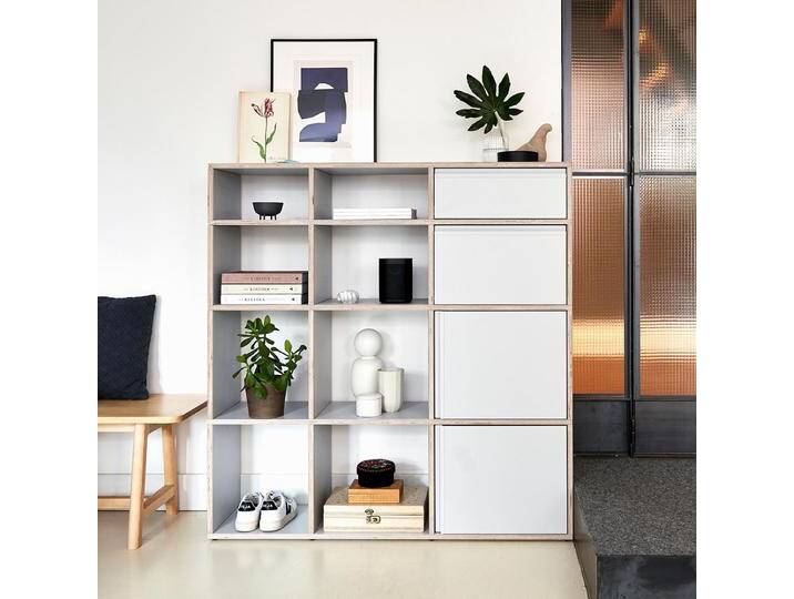 Bücherregal in Grau mit Türen und Schubladen, 122 cm x 133 cm x 32 cm, Vollständig anpassbar von Tylko von tylko
