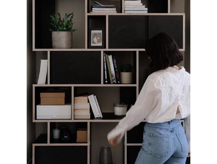 Bücherregal in Schwarz mit Türen und Schubladen, 128 cm x 253 cm x 32 cm, Vollständig anpassbar von Tylko von tylko