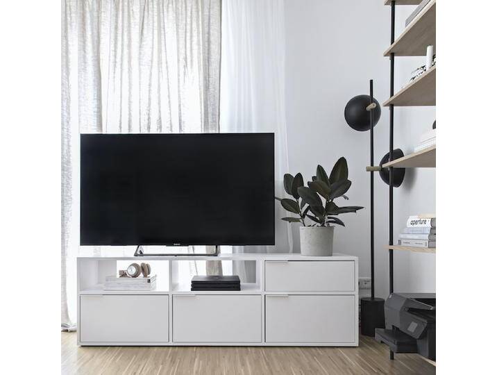 Fernsehtisch in Weiß mit Türen und Schubladen, 165 cm x 53 cm x 40 cm, Vollständig anpassbar von Tylko von tylko