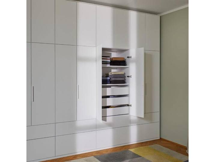 Kleiderschrank in Weiß mit Innen und Aussen Schubladen, 320 cm x 276 cm x 53 cm, Vollständig anpassbar von Tylko von tylko
