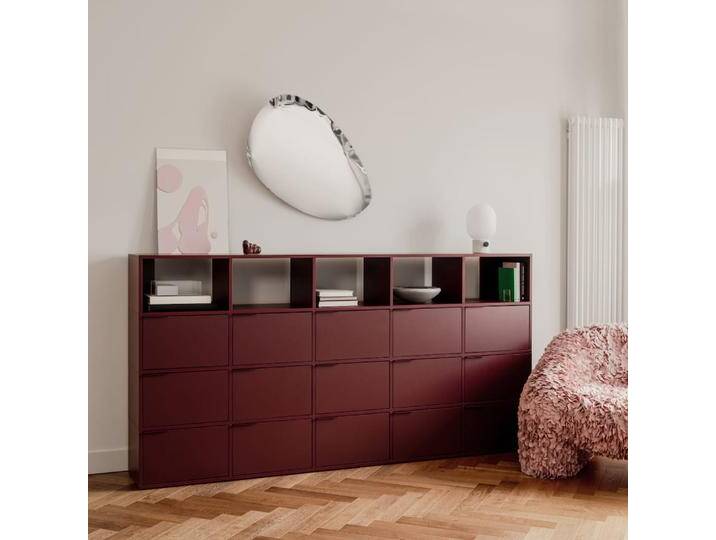 Kommode in Burgund mit Türen, 241 cm x 123 cm x 40 cm, Vollständig anpassbar von Tylko von tylko