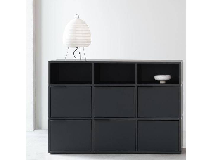 Kommode in Schwarz mit Ruckwanden, 118 cm x 83 cm x 32 cm, Vollständig anpassbar von Tylko von tylko
