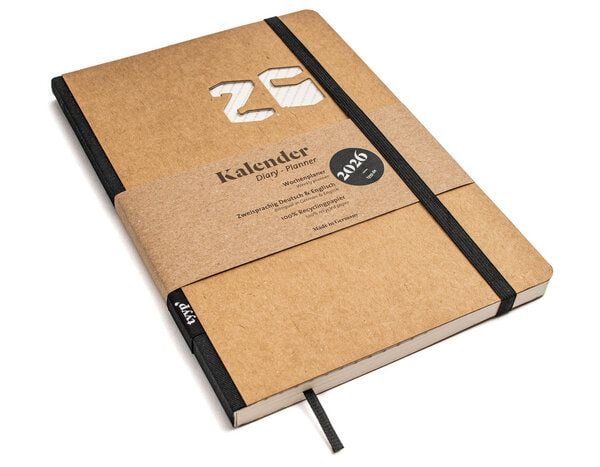 tyyp Taschenkalender 2026 A5 – mit Craft-Karton-Cover, aus Recyclingpapier, vegan & handmade tyyp Taschenkalender 2026 A5 – mit Craft-Karton-Cover, aus Recyclingpapier, vegan & handmade von tyyp