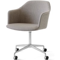 &Tradition - Rely HW50 Armlehnstuhl mit Rollen, Aluminium poliert / Kvadrat Re-Wool 218 von &Tradition