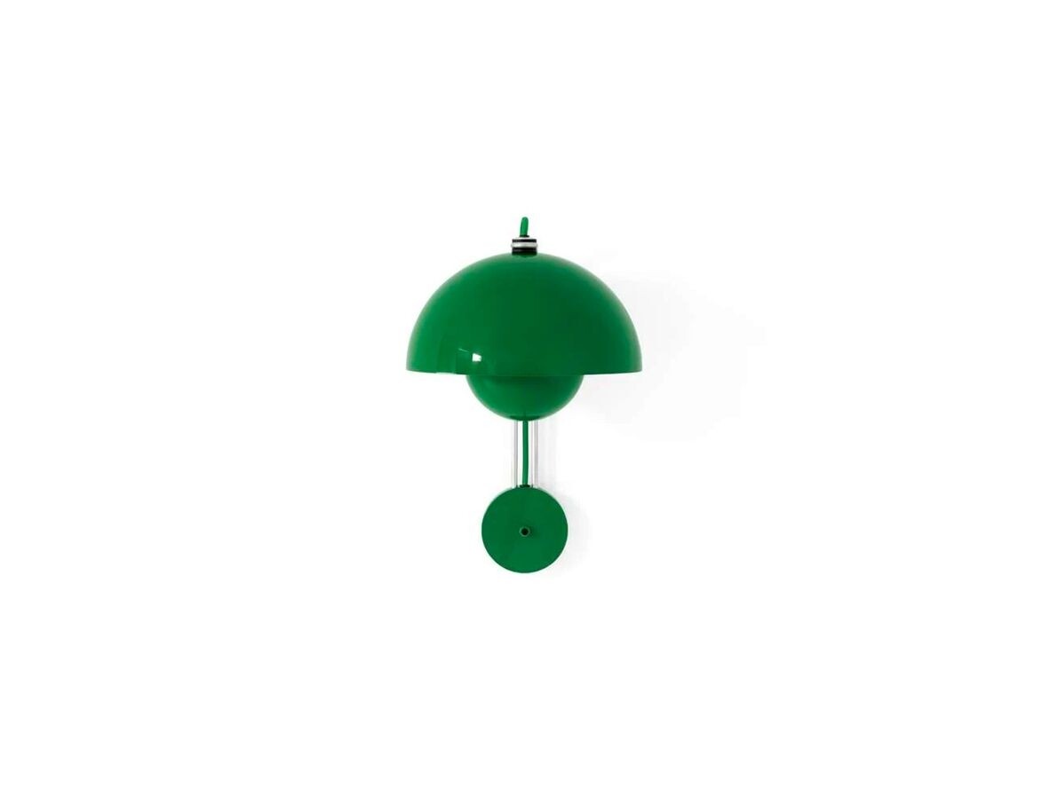 &Tradition - Flowerpot VP8 Wandleuchte Signal Green von &Tradition