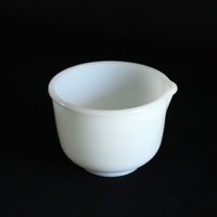 Vintage Glasbake Milchglas Rührschale Für Sonnenstrahl Mixer - Retro Küche Batter Bowl #3 Kleine von undoneeclectic