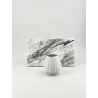 Rosenthal Studio Line Plissee Vase Weißes Biskuitporzellan, Mid-Century Modern Decor von unseenBerlin