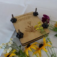 Blumenpresse Einsteiger A6 Hochwertig, Herbarium Blumenpresse Einsteiger A6 Hochwertig, Herbarium von unsreHolzwerkstatt