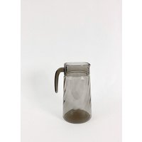 60Er/70Er Jahre Vintage Krug/Karaffe. Graues Gerauchtes Wärmetemperiertes Glas. Kann Als Vase Verwendet Werden. Sehr Retro. Hergestellt in Frankreich von vaissellefumee