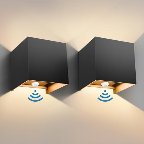 vatato 2 Stück LED Wandleuchte mit Bewegungsmelder,12W Außenwandleuchte mit Bewegungsmelder Einstellbarer Lichtstrahl,3000K IP65 außenlampe,Innen/Aussen Wandlampe für Schlafzimmer Garten,Schwarz von vatato