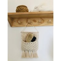 Wandorganizer | Wandtasche Utensilo Aufbewahrung Boho Makramee Wall Hanging Geschenk Zur Geburt Geschenkidee Handgeknüpft von verZiertbyvroni