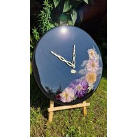 Epoxidharz Uhr Mit Echten Blumen - Wanduhr 40 cm Goldene Acrylziffern Handgemachte Naturkunst Resin Unikat Floral Wall Clock Epoxidharz Uhr Mit Echten Blumen - Wanduhr 40 cm Goldene Acrylziffern Handgemachte Naturkunst Resin Unikat Floral Wall Clock von vertesiresinart