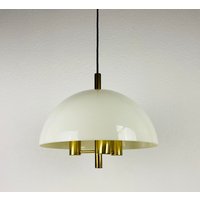 Midcentury Plexiglas Hängelampe, 1960Er Jahre Midcentury Plexiglas Hängelampe, 1960Er Jahre von vinovo