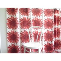 Woven Curtain Panels, 2Er Set, Jedes Panel L 53, 1 X B 15 cm, Weiß Rot Orange Abstrakte Vorhänge | 2 Sets Von 2 Verfügbar Insgesamt #4-63-22 von vintageTEXTILESdecor