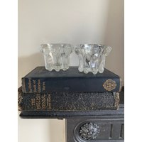 Paar Vintage Glas Kerzenhalter/Regal Dekor von vintageateleven