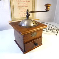 Antike Kaffeemühle "A. Püschner..." Holz Metall Antike Kaffeemühle "A. Püschner..." Holz Metall von vintagehappimillAT