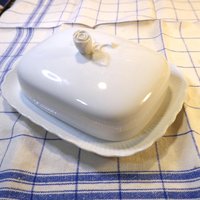Butterdose Mit Rose "Maria Theresia" Porzellan Weiß von vintagehappimillAT