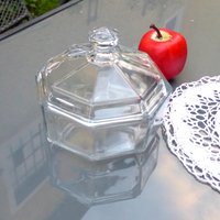 Glas Mit Deckel Transp. Made in France Vintage Glas Mit Deckel Transp. Made in France Vintage von vintagehappimillAT