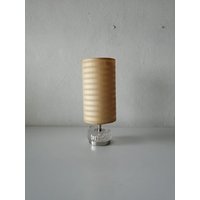 Beautiful 50S Fabric Shade & Glass Base Table Lamp von vintageinmode