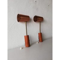 Mid Century Copper & Teak Pair Of Sconces - Scandinavia 1950S von vintageinmode