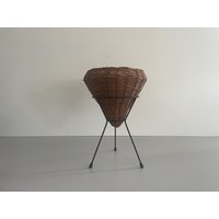 Mid-Century Italian Design Conic Tripod Basket, 1950S, Italy von vintageinmode
