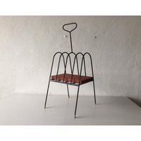 Mid Century Italian Magazine Stand With Handle - Black Metal & Wooden Body 1950S Italy von vintageinmode