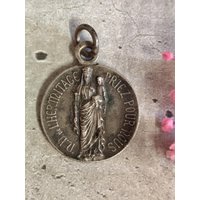 Seltene Religiöse Medaille Unserer Lieben Frau Von Der Eremitage in Silberfarbe von vintagereligious