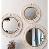Kleiner Perlen Makramee Spiegel | Weißer Makramee-Spiegel Nach Maß Home Macrame Wand-Set Boho Mutter Geschenk Schnelle Lieferung von vivianedecor