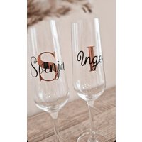 Sektglas Mit Namen Und Monogramm - Personalisiertes Geschenk | Hochzeitsgeschenk Geburtstag Jga Weihnachten von vunhaetze