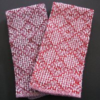2 - Red Hot Handtücher von warpedandwonderful