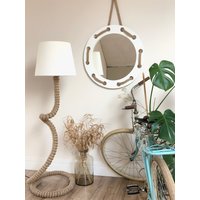 Schöne Und Originelle Stehleuchte Für Das Wohnzimmer | Erstaunliche, Auffällige Stehlampe Im Originellen Stil Die Inneneinrichtung von weMadeITpl