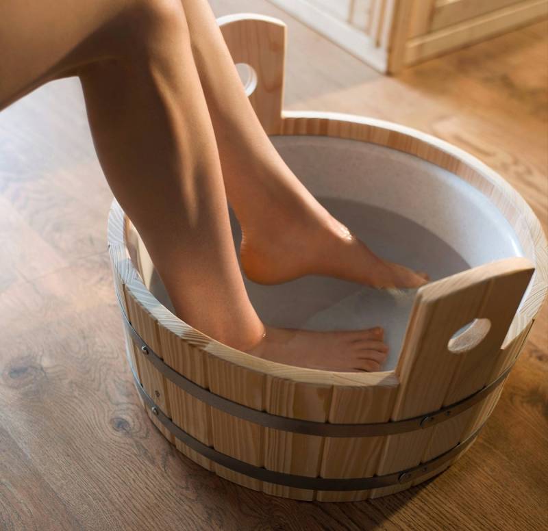 weka Aufgusskübel Fußbad, mit Kunststoffeinsatz und Tragegriff, ØxH: 37x19,5 cm weka Aufgusskübel Fußbad, mit Kunststoffeinsatz und Tragegriff, ØxH: 37x19,5 cm von weka