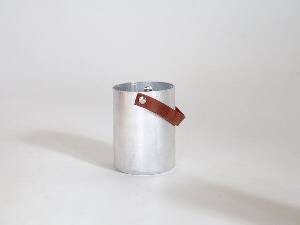 werkvoll by Lena Peter Recycling Feuerlöscher Henkeldose FIRE von werkvoll by Lena Peter