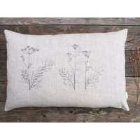 Leinen Kissen Dill Blueten Kissenbezug 100% Hellbeige Leicht Meliert Bestickung Anthrazit Größe Wählbar Knopfleiste Mit Zwirnknoepfen Leinen Kissen Dill Blueten Kissenbezug 100% Hellbeige Leicht Meliert Bestickung Anthrazit Größe Wählbar Knopfleiste Mit Zwirnknoepfen von wiedieWohntextilien
