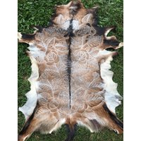 Ziegenleder Mit Rosenprägung von wildorchidaustralia