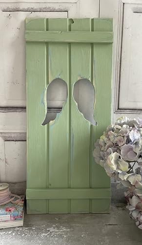 windschief-living Zauberhafte Landhaus Fensterladen Engel mit Engelsflügeln, lindgrün,Shabby chic von windschief-living