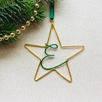 Initial Star Christbaumschmuck, Personalisiertes Andenken, Geschenkanhänger, Gedeck von wireworksuk