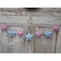 Dekokette, Girlande, Sterne + Herzen Dekokette, Girlande, Sterne + Herzen von wittlinnen