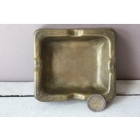 Vintage Aschenbecher Bronze Eckig, Metallaschenbecher, Rustikales Brutalist Wohnaccessoire Geschenk Raucher von wohnraumformer