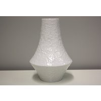 Weiße Vase Porzellan/Porzellanvase Blumenvase Germany Op Art , Relief Winterling 60Er 70Er von wohnraumformer