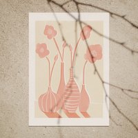 Frühlingsblumen in Vintage-Vasen Linolschnitt-Kunstdruck Verschiedenen Farbkombinationen von wolfgangwahadesign