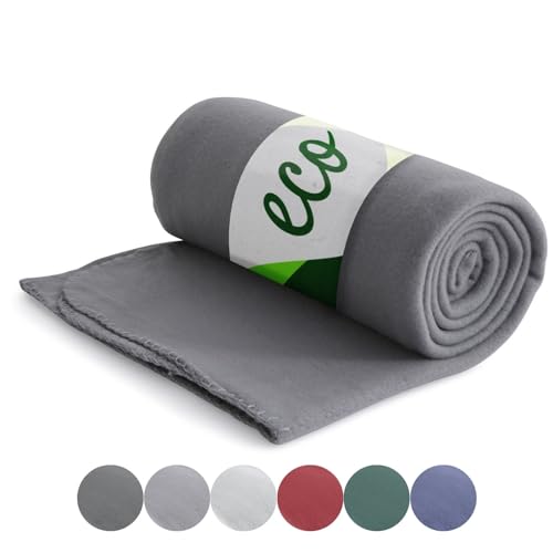 wometo Eco Fleecedecke aus 100% recyceltem Material + OekoTex geprüft 130x160 cm ca. 400 g - grau schwer mit Anti-Pilling und Kettelrand von wometo