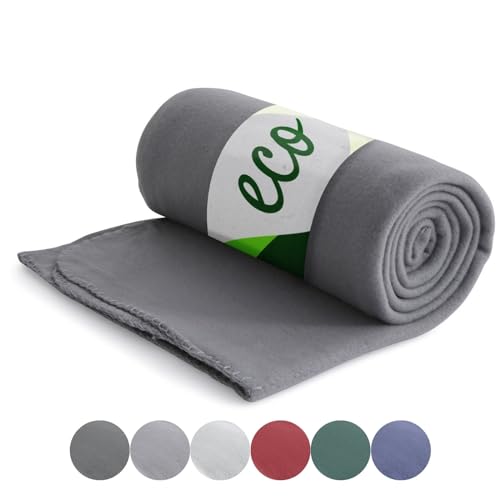 wometo Eco Fleecedecke aus 100% recyceltem Material + OekoTex und GRS Zertifiziert 130x160 cm ca. 400 g - grau mit Anti-Pilling und Kettelrand von wometo